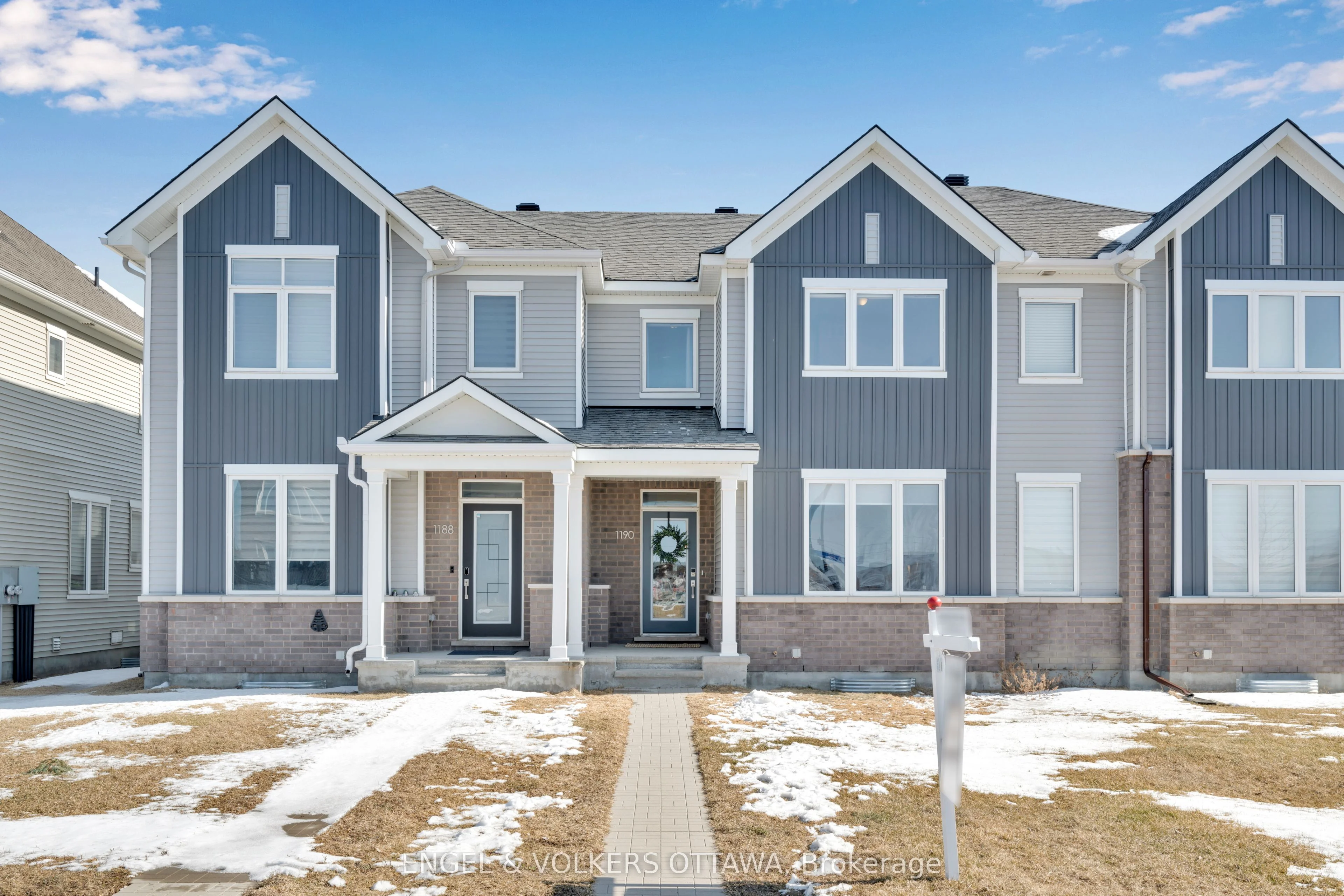 Att/Row/Townhouse in Barrhaven