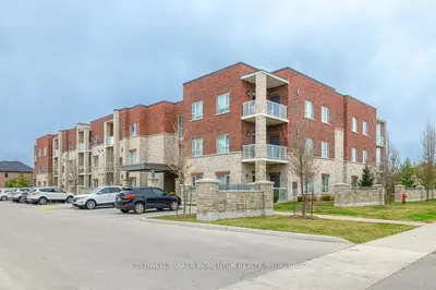 Condo Apartment in Welland
