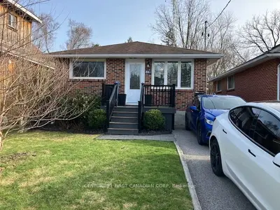 81 1/2 Langarth Street W, London South, On N6j 1p5