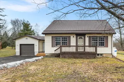 Detached in Belleville