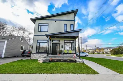 Detached in Welland