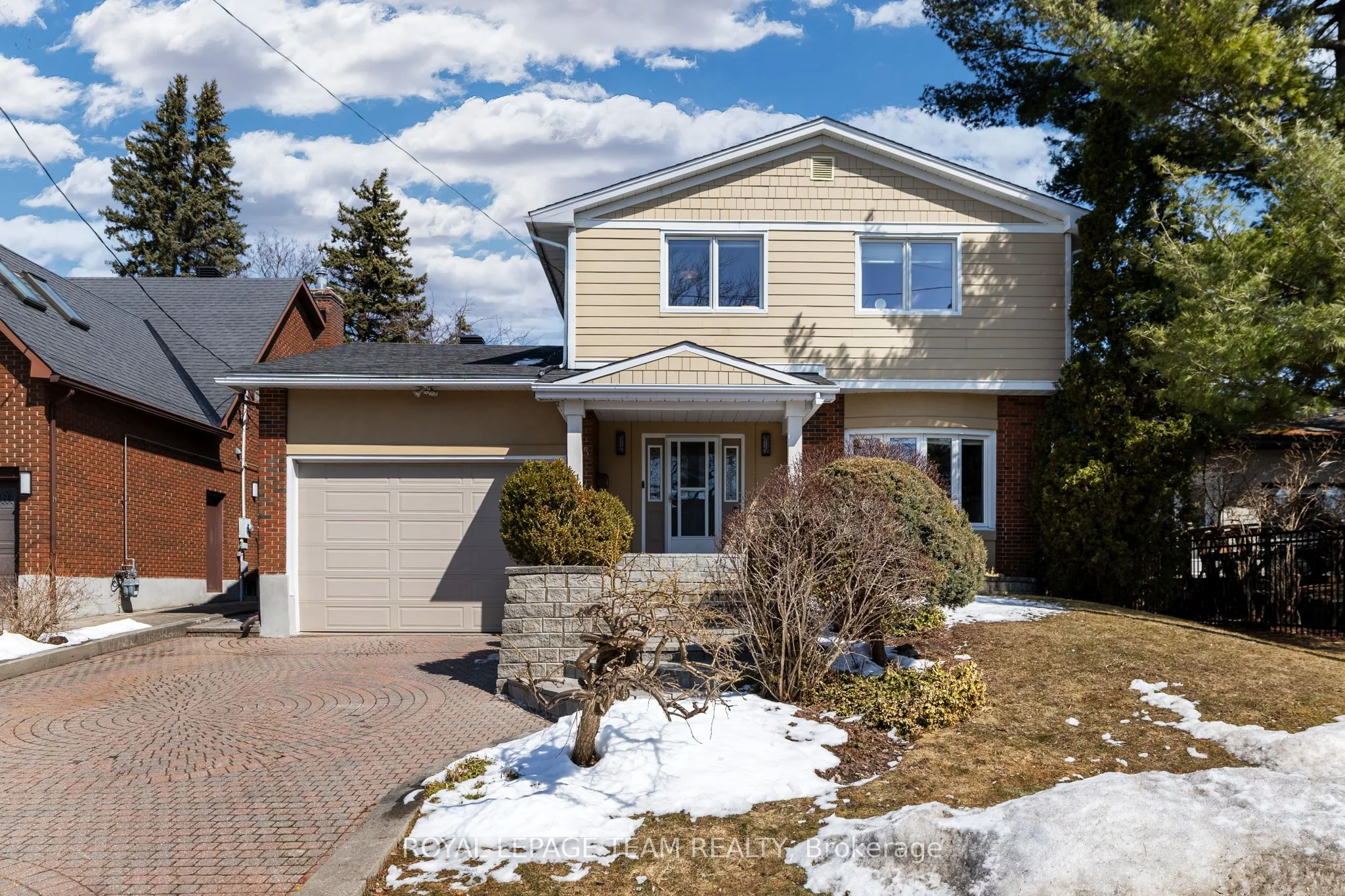 Detached in Carlingwood - Westboro and Area