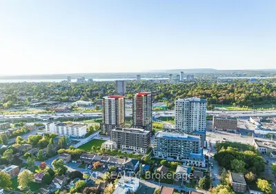 1366 Carling Avenue 811, Carlington - Central Park, On K1z 0e5