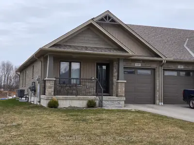 449 Wellington Street E, Wellington North, On N0g 2l2