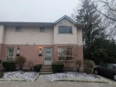 35 Waterman Avenue 4, London South, On N6c 5t2
