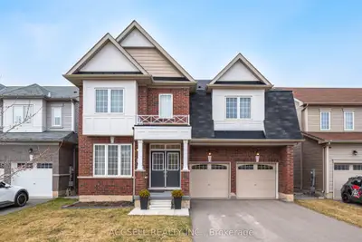 Detached in Thorold