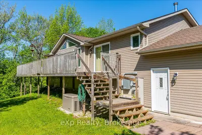 Detached in South Bruce Peninsula
