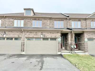 Att/Row/Townhouse in Tillsonburg