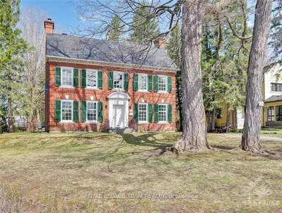 Detached in Rockcliffe Park