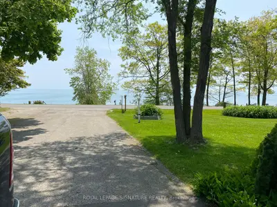 Detached in Haldimand