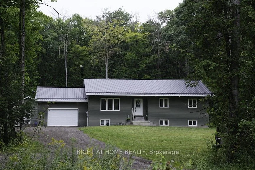 513 Stewartville Road, McNab/Braeside, ON K0A 3L0