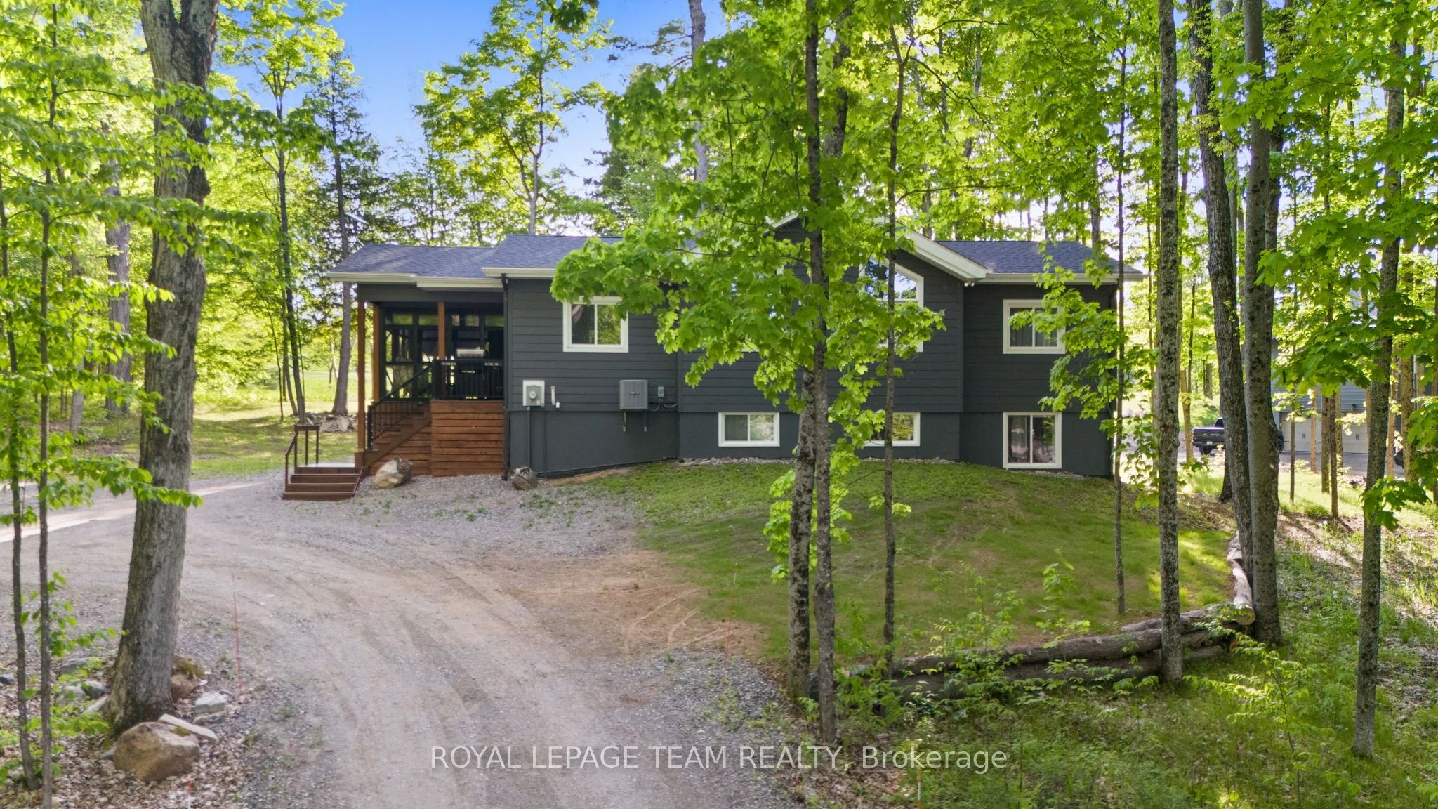 31 MORNING FLIGHT Court, Greater Madawaska, ON K0J 1H0