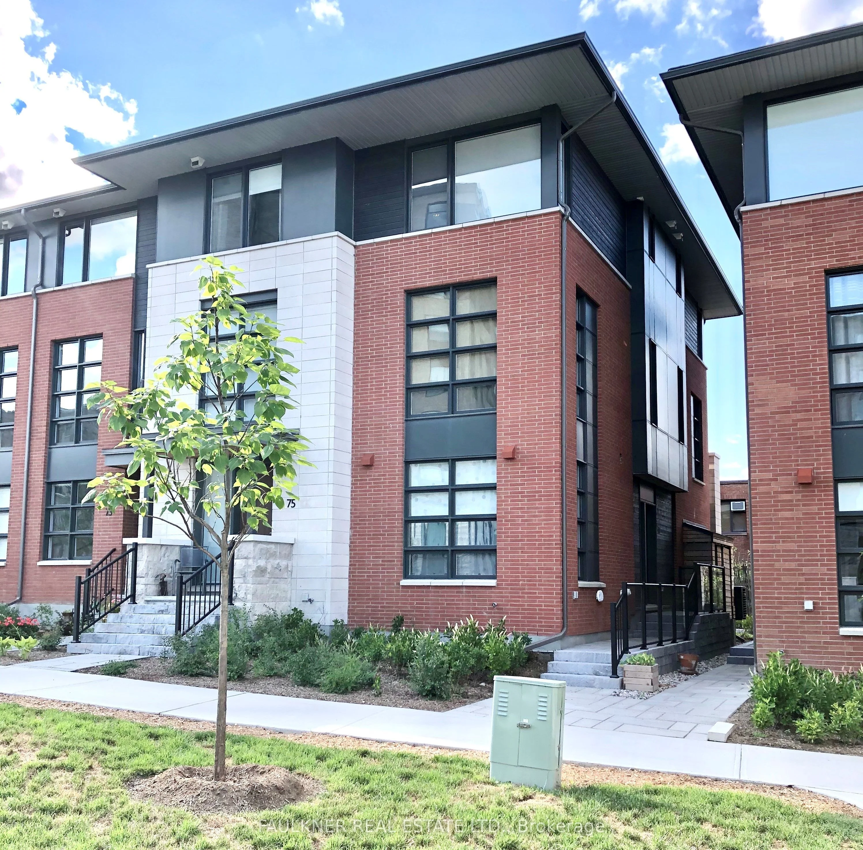 77 Oblats Avenue, Glebe - Ottawa East And Area, On K1s 5w1