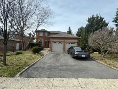 Detached in Cambridge