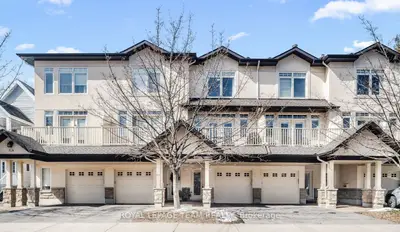 32c Douglas Avenue, New Edinburgh - Lindenlea, On K1m 1g2