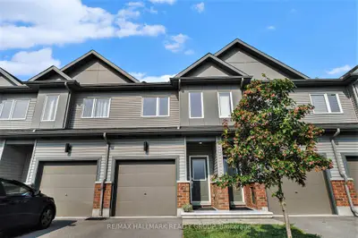 Att/Row/Townhouse in Arnprior