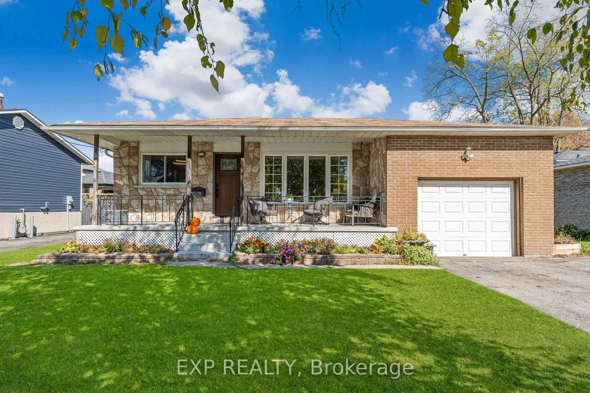 Detached in Haldimand