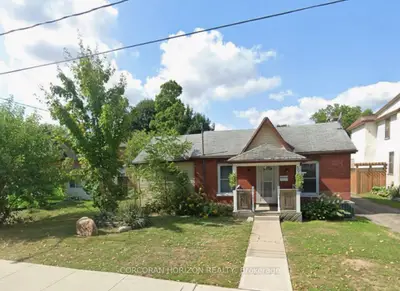 56 Glenmorris Street, Cambridge, On N1s 2y3