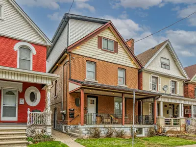 Triplex in Hamilton