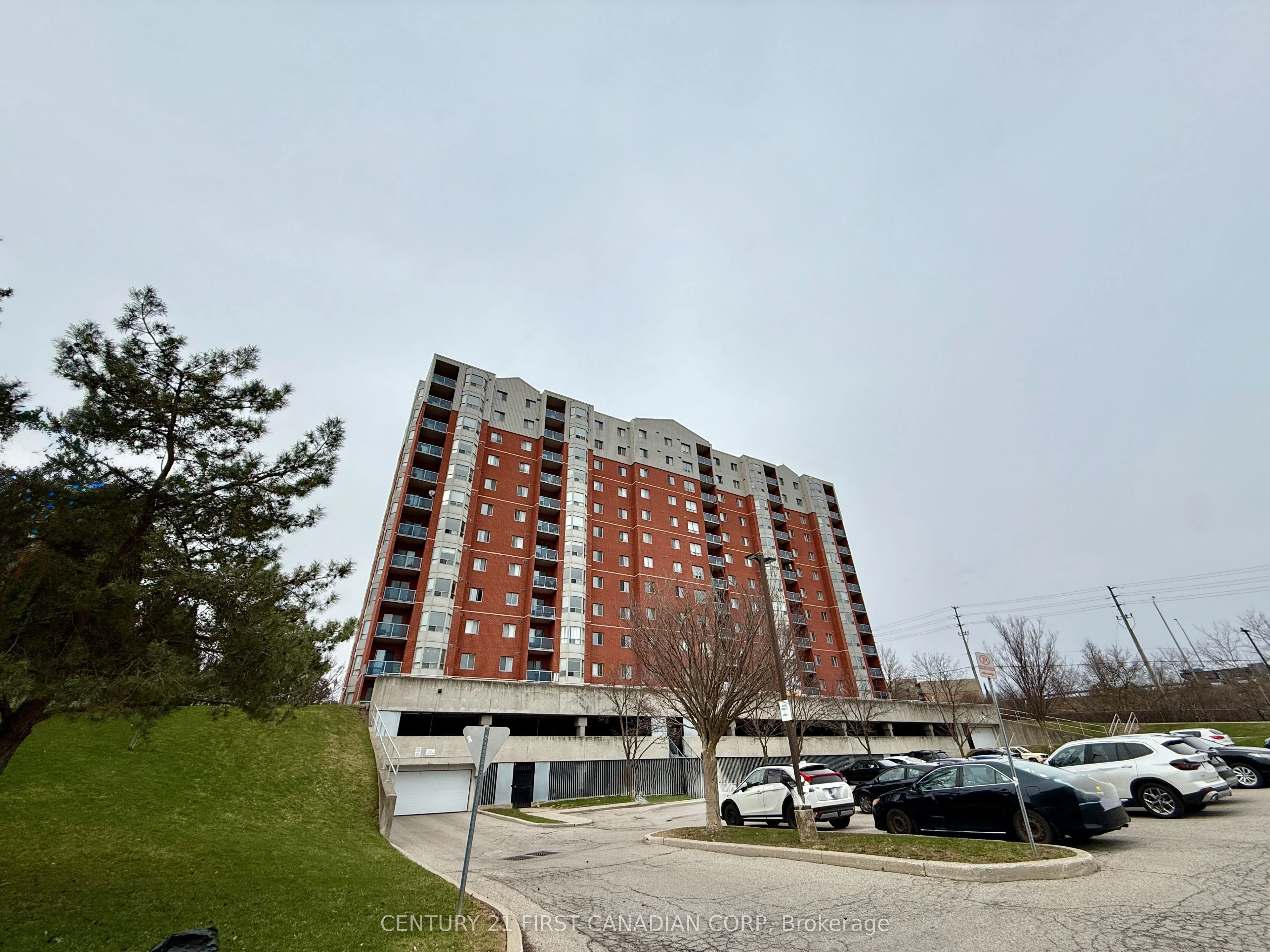 30 Chapman Court 506, London North, On N6g 4y4
