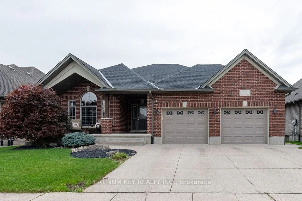 436 Macdonald Street, Strathroy-Caradoc, ON N7G 0B2