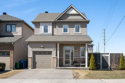 Detached in Orleans - Convent Glen and Area