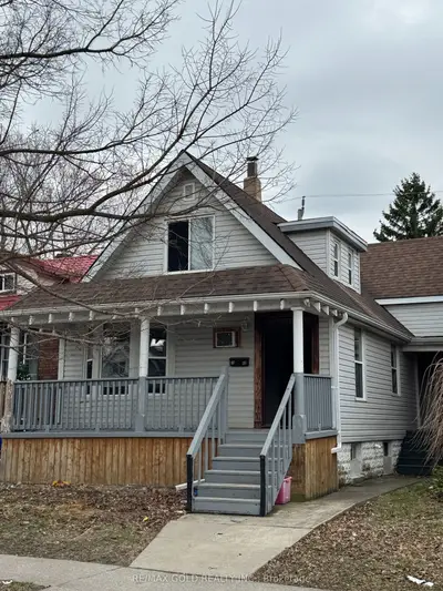 1549 Church Street, Windsor, On N8x 1v4