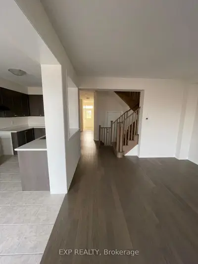 Detached in Brant