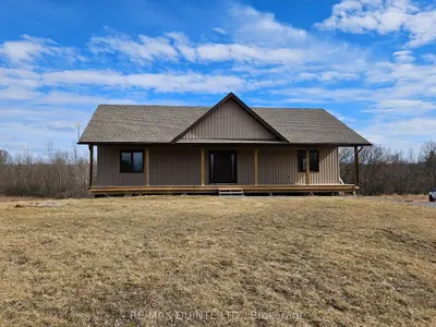 1658 Old Hungerford Road, Tweed, On K0k 3j0