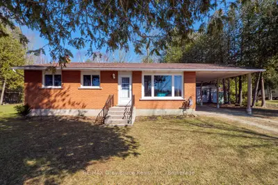 Detached in Georgian Bluffs