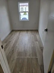222 Hamilton Road C, London East, On N5z 1r1