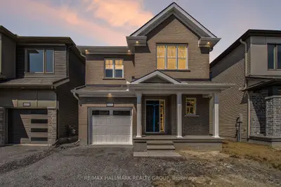 Detached in Stittsville - Munster - Richmond