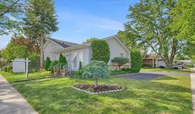 Detached in London South