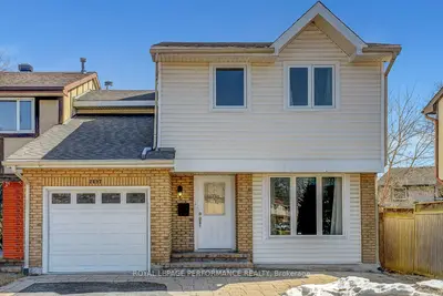 2497 Hunter's Point Crescent, Blossom Park - Airport And Area, On K1t 2a3