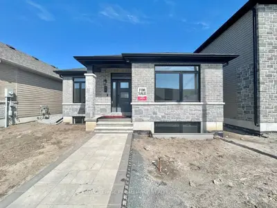 Detached in Belleville
