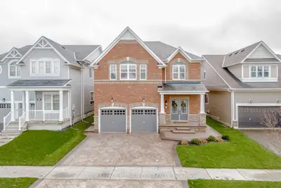 Detached in Shelburne