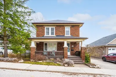 Detached in Centre Wellington