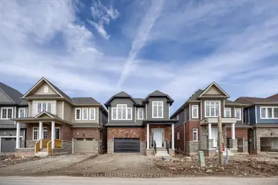 76 Molozzi Street, Erin, On N0b 1t0