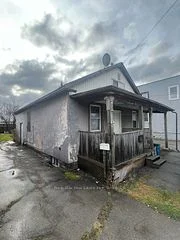 54 Crowland Avenue, Welland, ON L3B 1W9