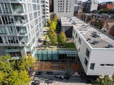 Condo Apartment in Ottawa Centre