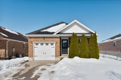 916 Marigold Street, London North, On N5x 4g8