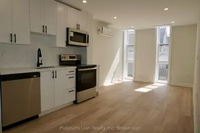 Detached in Hamilton