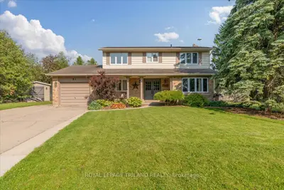 Detached in South Huron