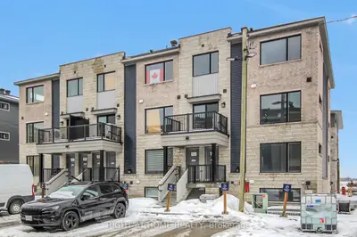 1521 Creekway Private, Kanata, On, K2t 0t1