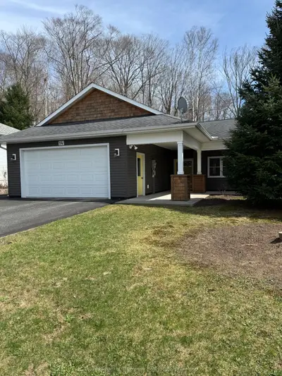14 Goodwin Drive, Huntsville, On P1h 2r3