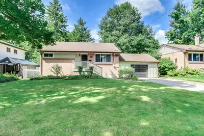 Detached in London East