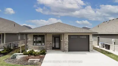 Vacant Land Condo in West Perth