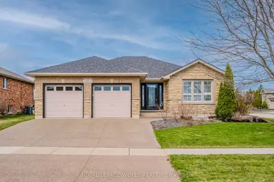 Detached in Brant