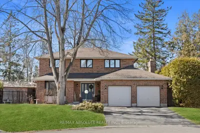 15 Pinecone Trail, Stittsville - Munster - Richmond, On K2s 1e1