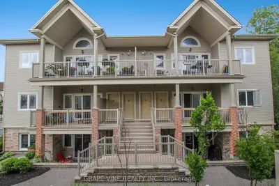 Condo Townhouse in Stittsville - Munster - Richmond